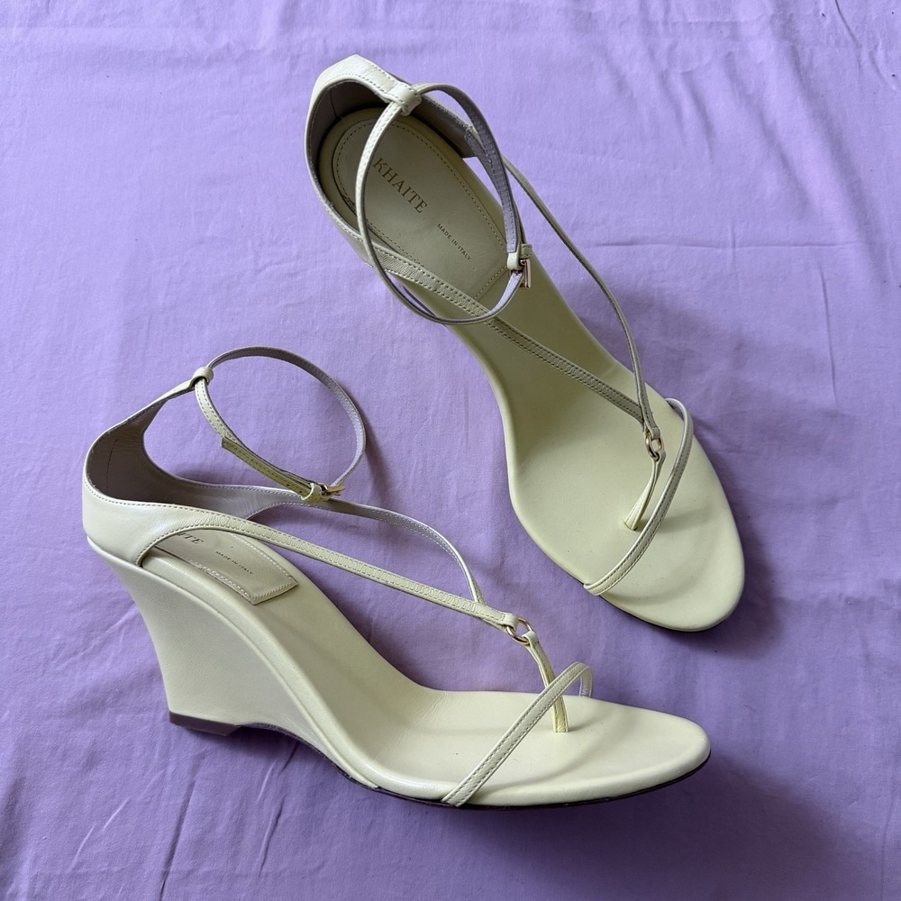 KHAITE Marion Ankle Strap Leather Wedge Sandal Sz 40 Yellow Strappy Summer Sleek